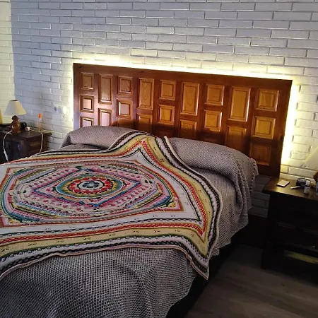 En Apartment *